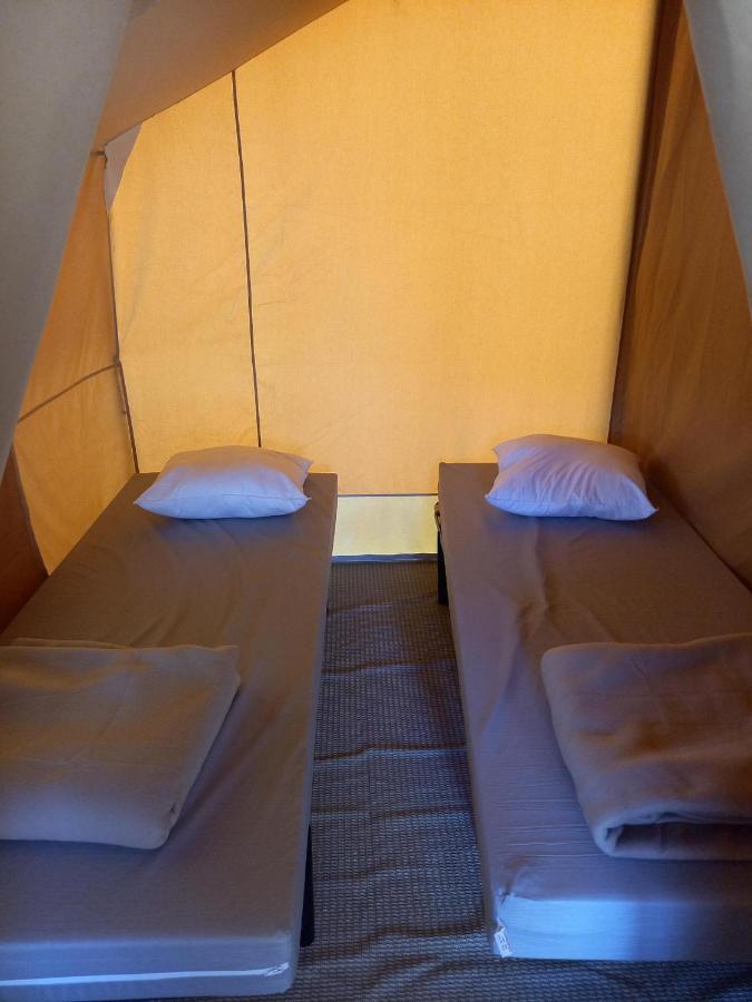 Camping Onlycamp Les Pins Nancay Exteriér fotografie